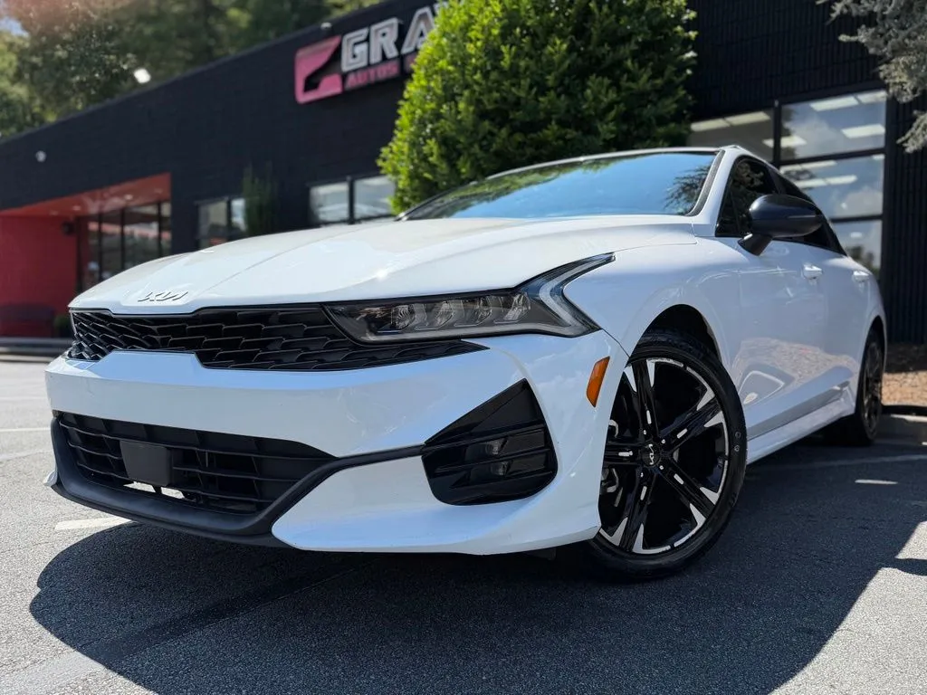Kia K5 photo 2