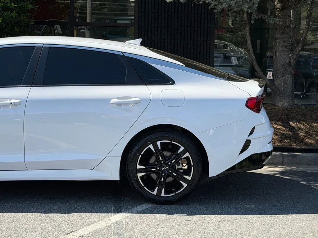 Kia K5 photo 11