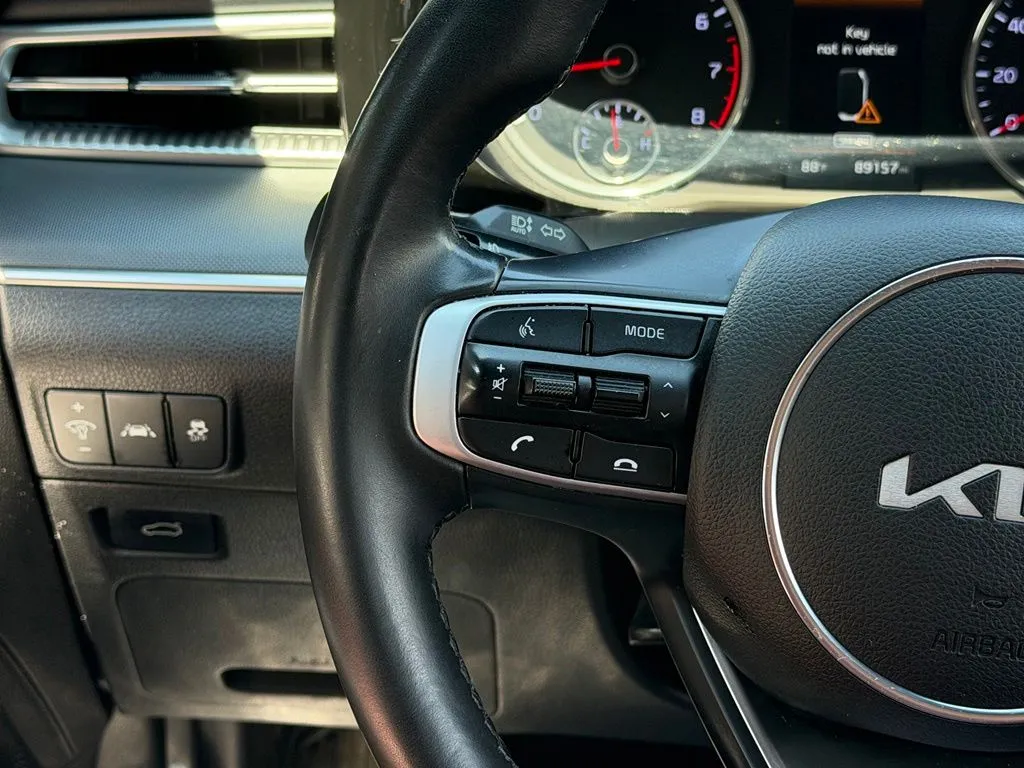 Kia K5 photo 44