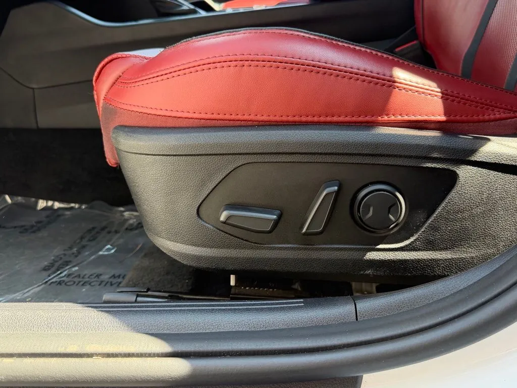 Kia K5 photo 27