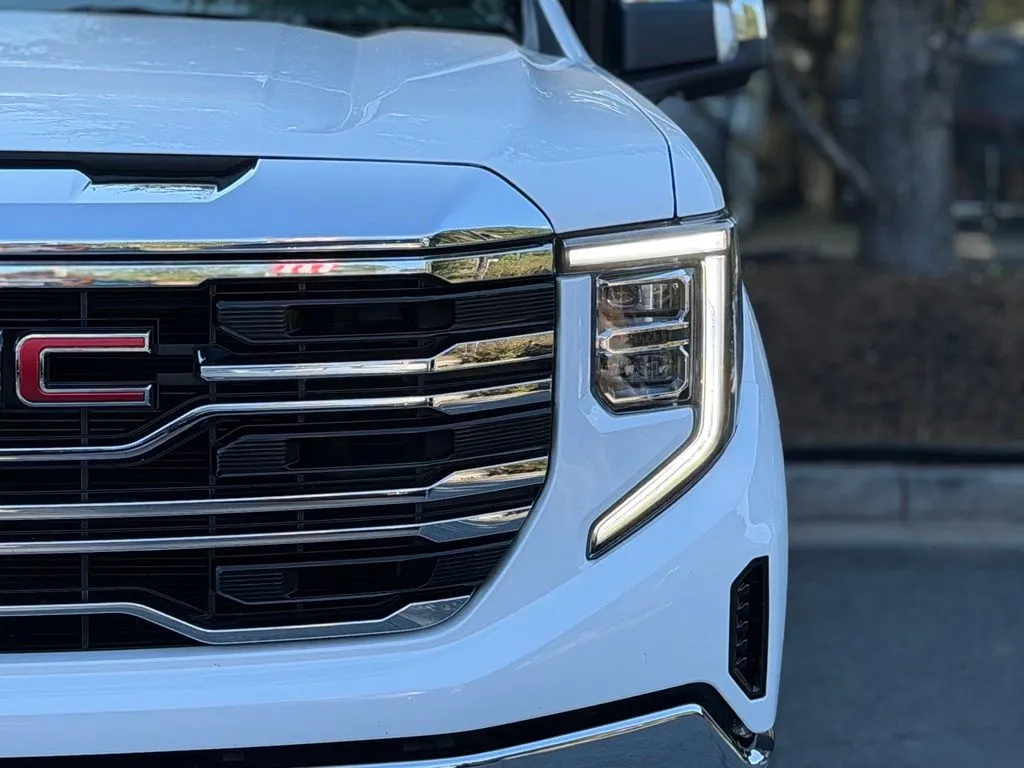 GMC Sierra 1500 photo 5
