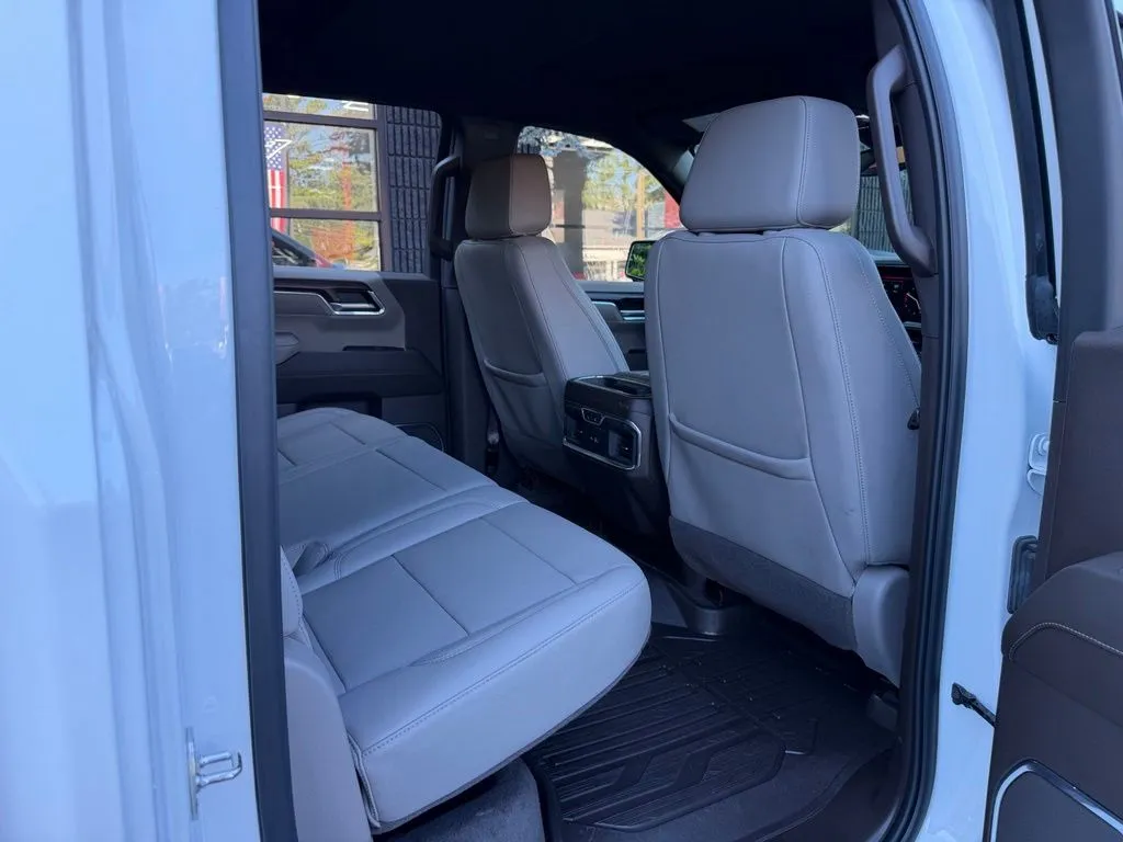 GMC Sierra 1500 photo 37