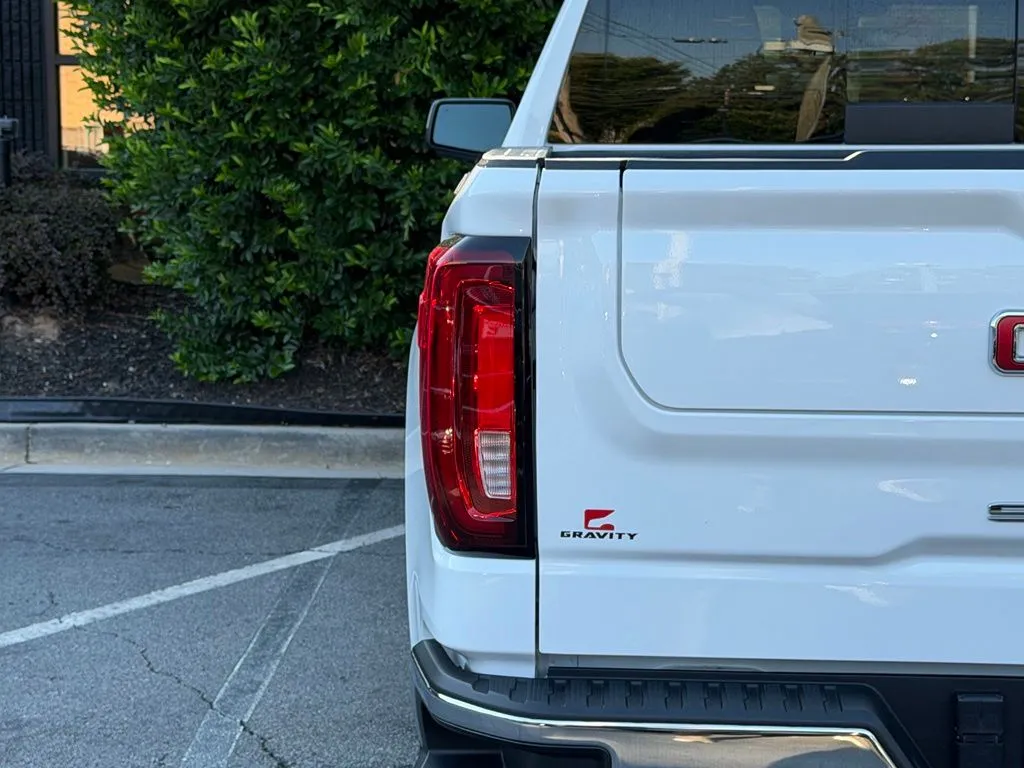 GMC Sierra 1500 photo 15