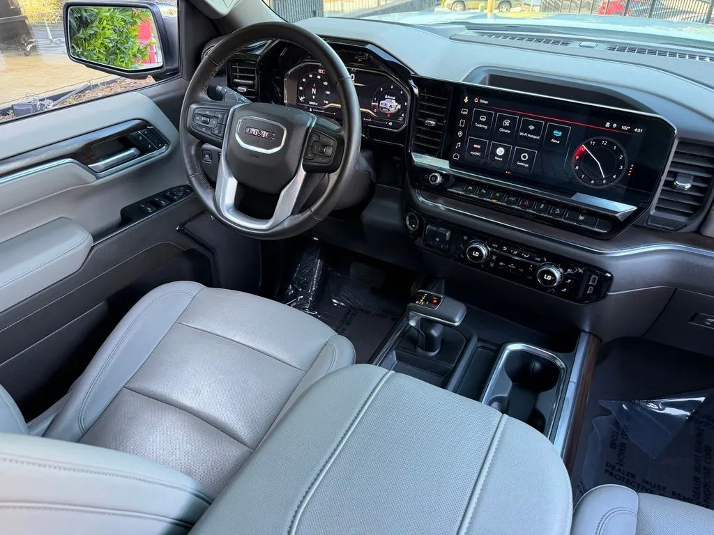 GMC Sierra 1500 photo 40