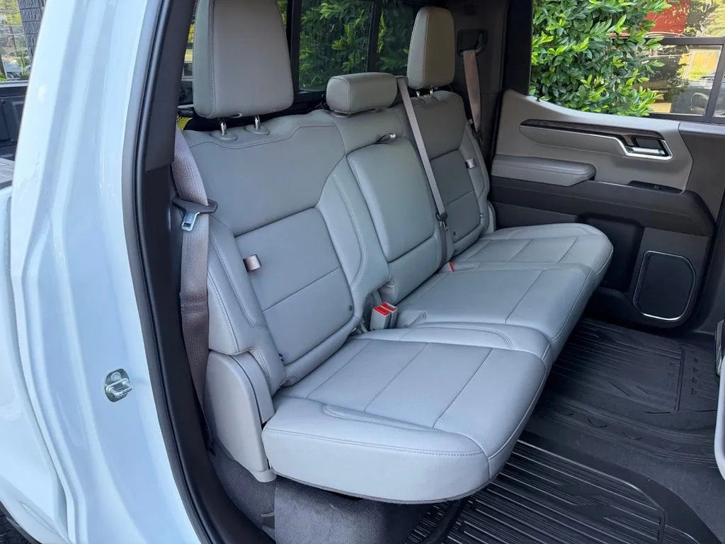 GMC Sierra 1500 photo 38