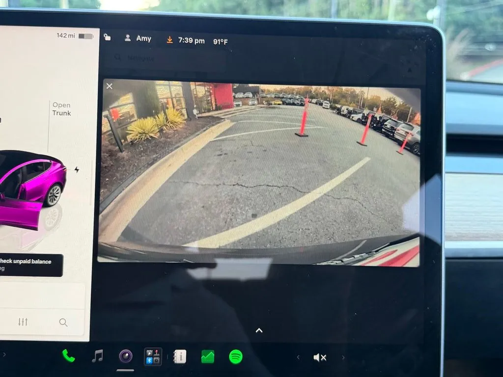 Tesla Model 3 photo 47