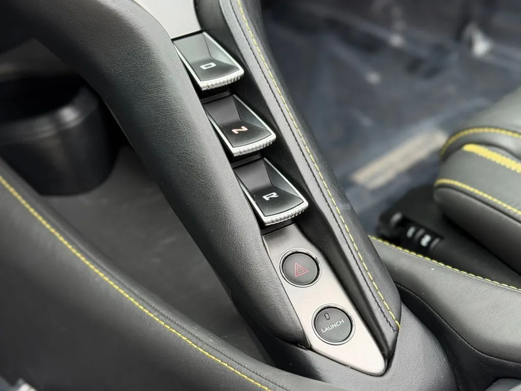 McLaren 720S photo 55