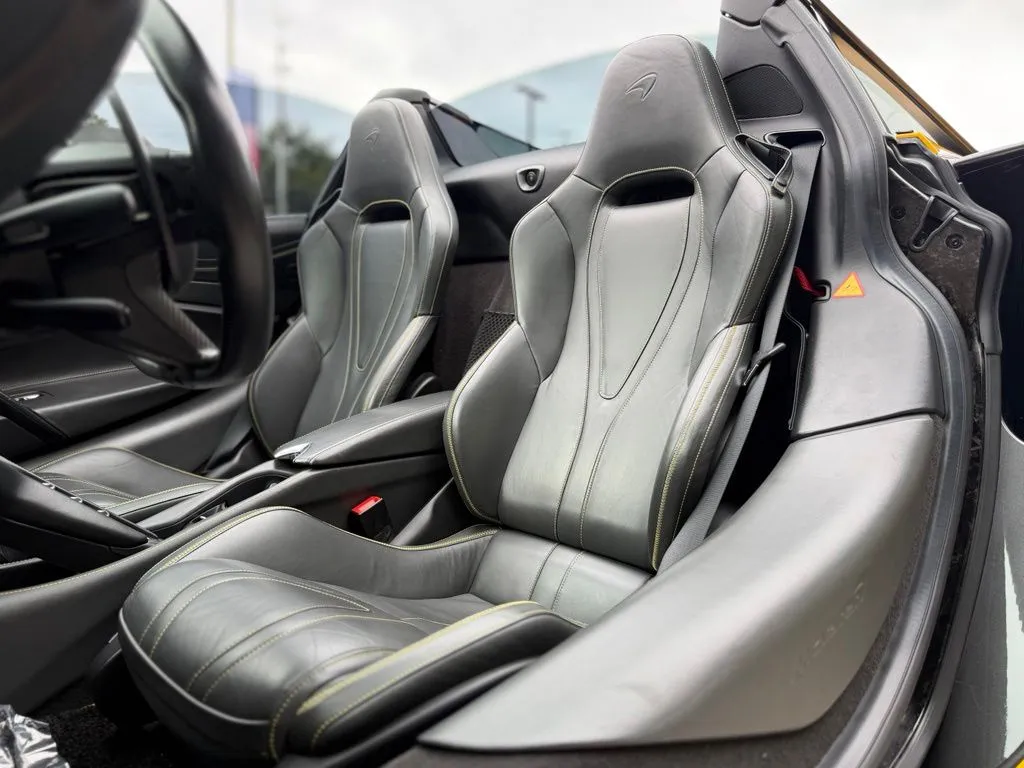McLaren 720S photo 34