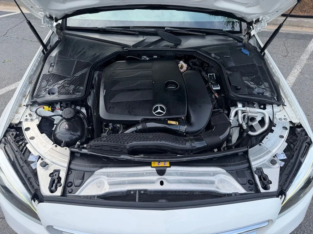 Mercedes-Benz C-Class photo 6