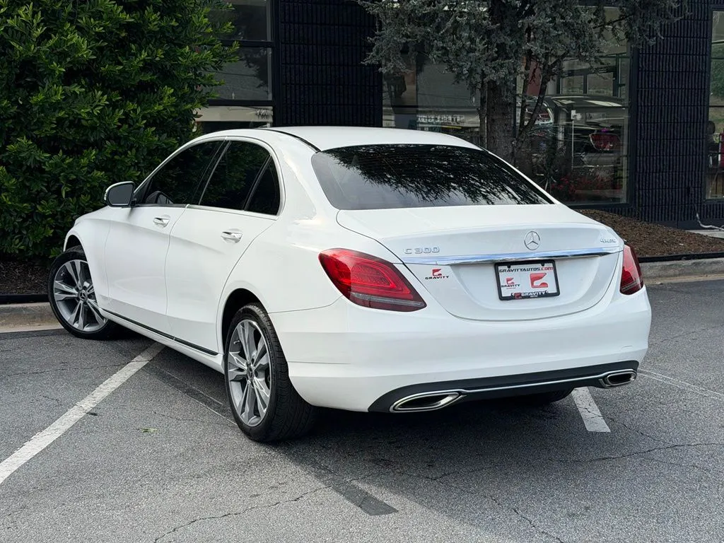 Mercedes-Benz C-Class photo 17
