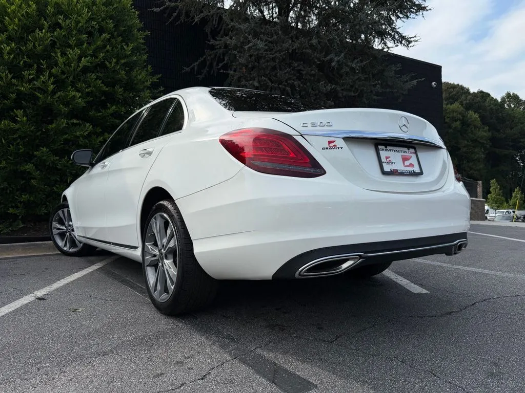 Mercedes-Benz C-Class photo 18