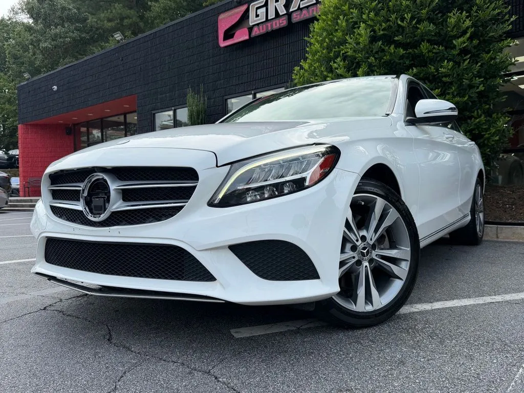 Mercedes-Benz C-Class photo 2