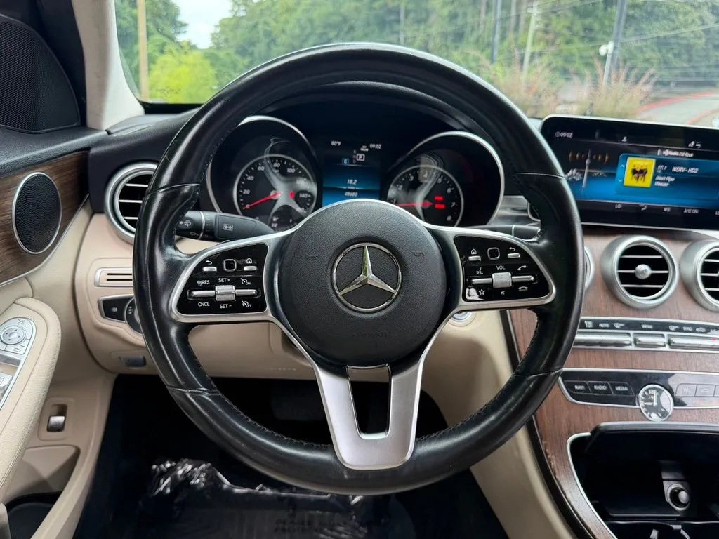 Mercedes-Benz C-Class photo 40