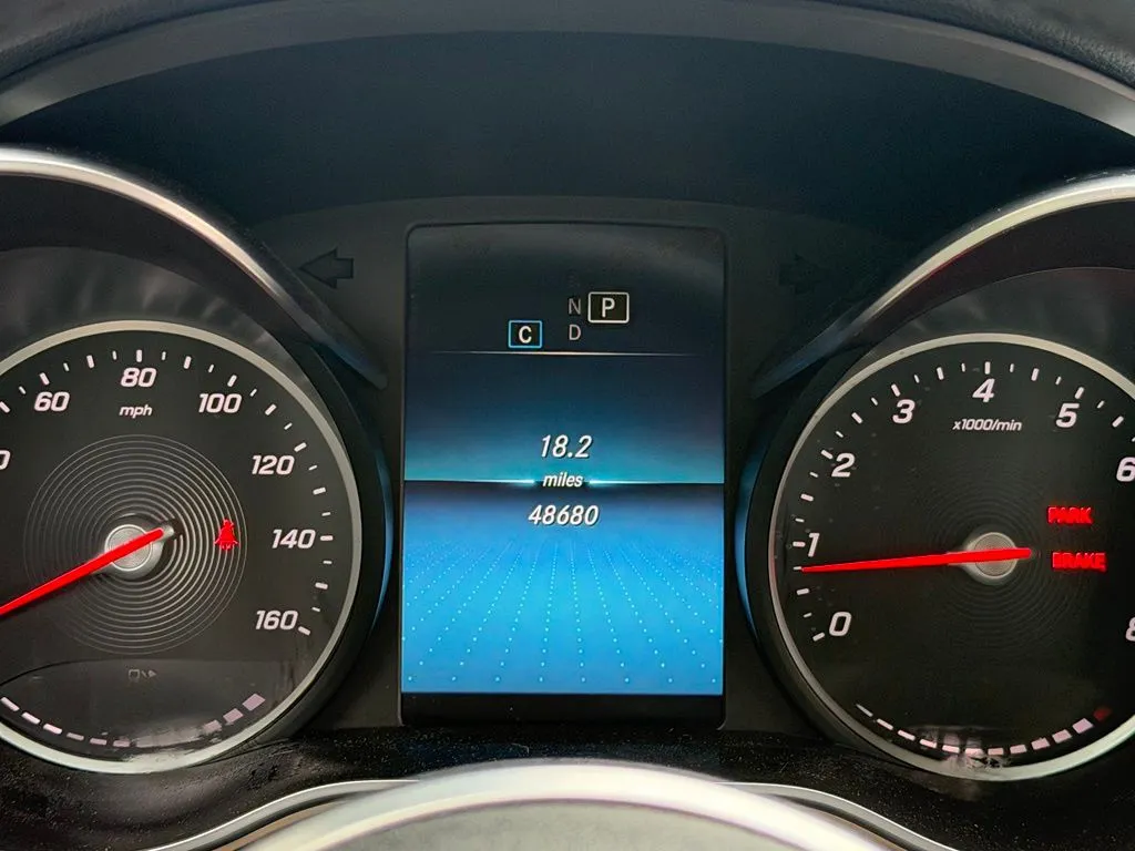 Mercedes-Benz C-Class photo 43