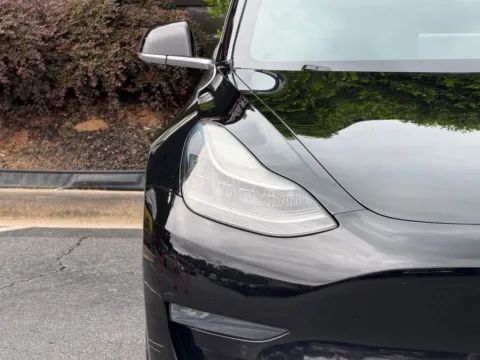 More photos of 2019 Tesla Model 3 Mid Range at Gravity Autos Sandy Springs, GA