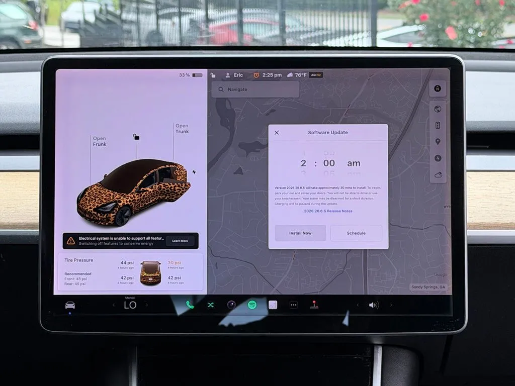 Tesla Model 3 photo 46