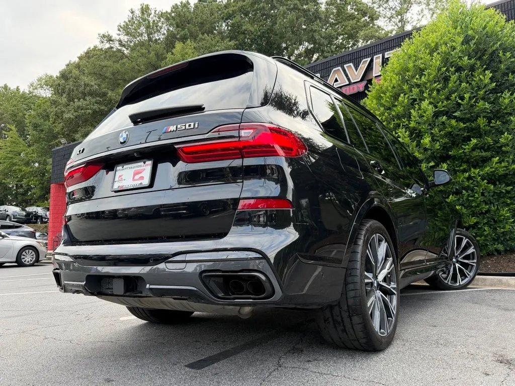BMW X7 photo 13