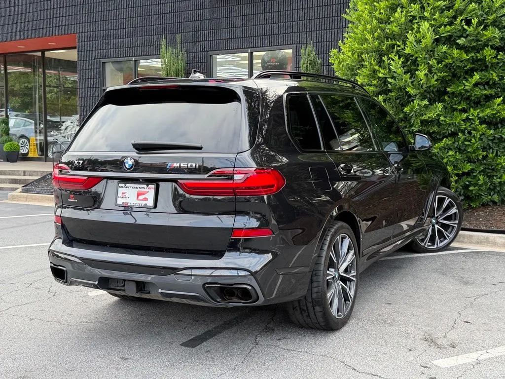 BMW X7 photo 12