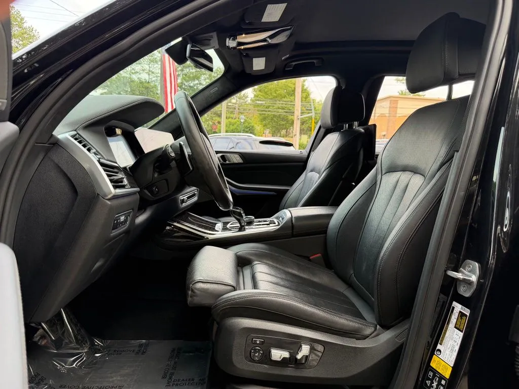 BMW X7 photo 25