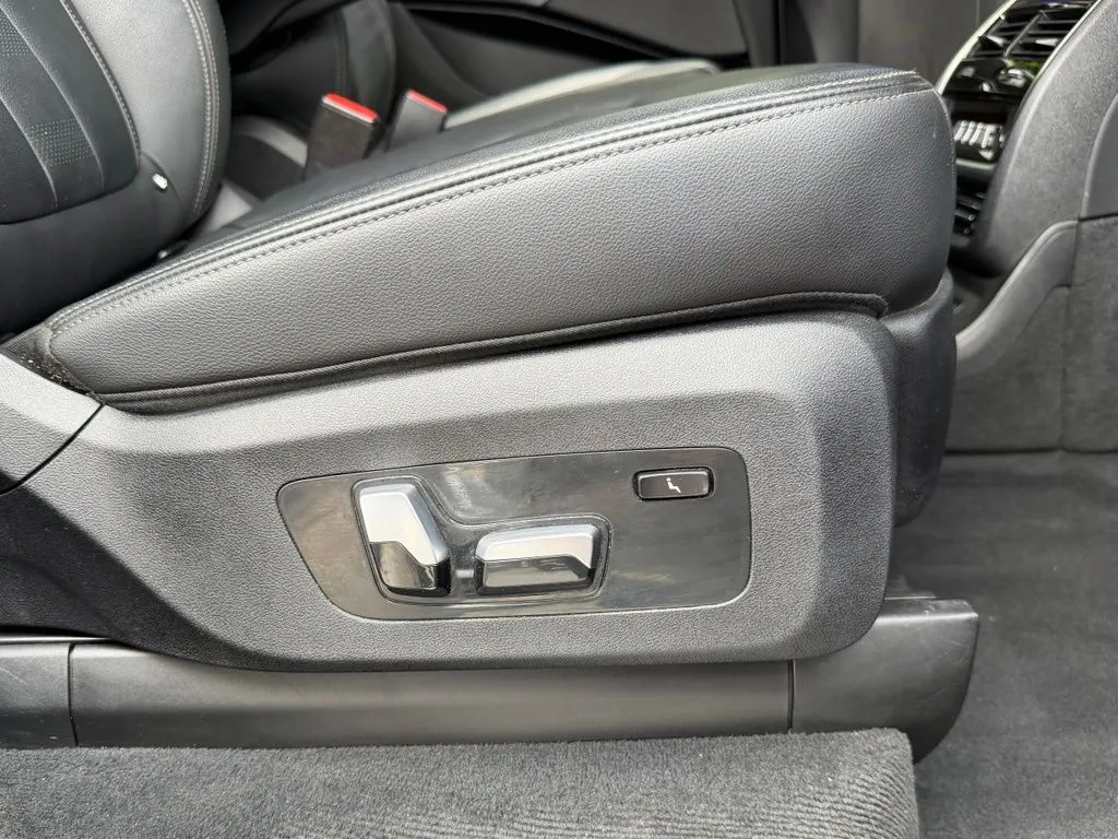 BMW X7 photo 43