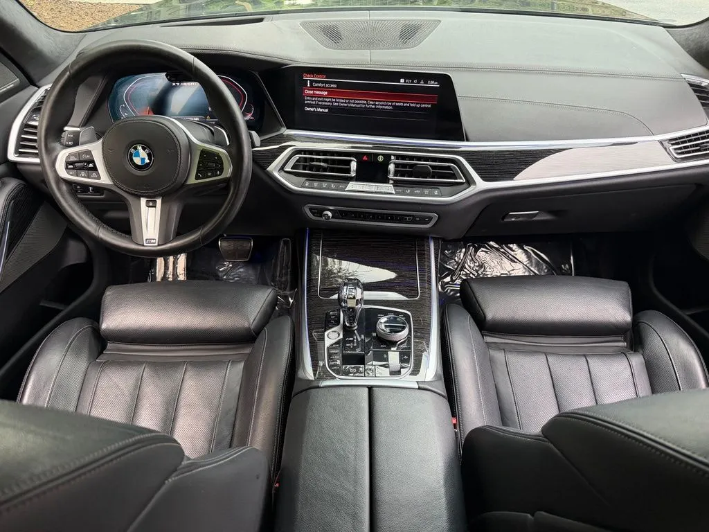 BMW X7 photo 45