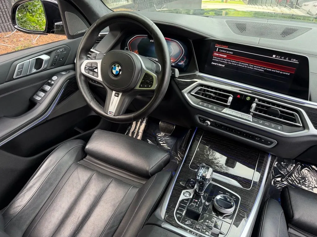 BMW X7 photo 46