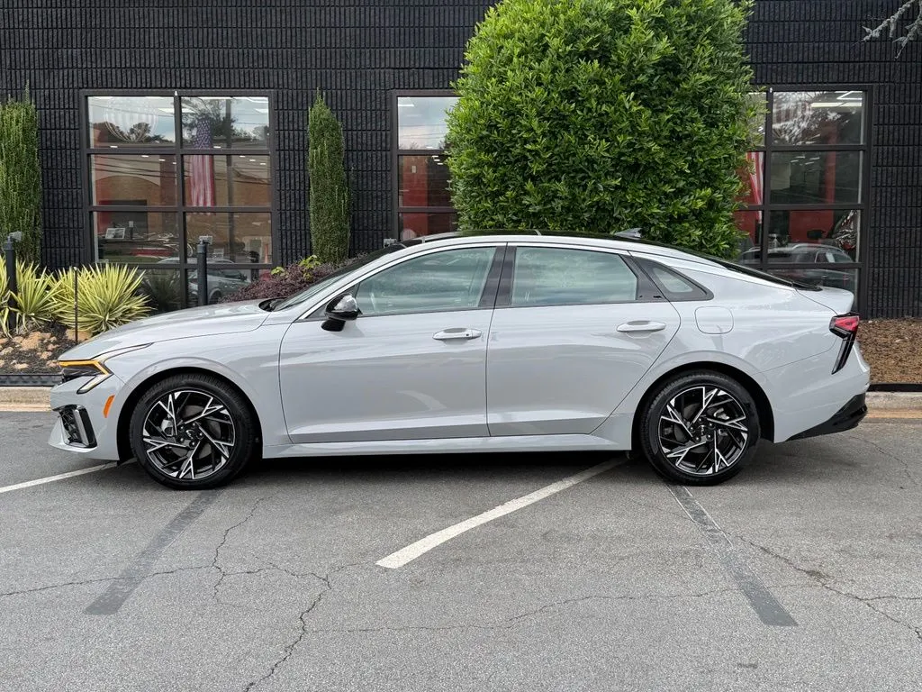 Kia K5 photo 9