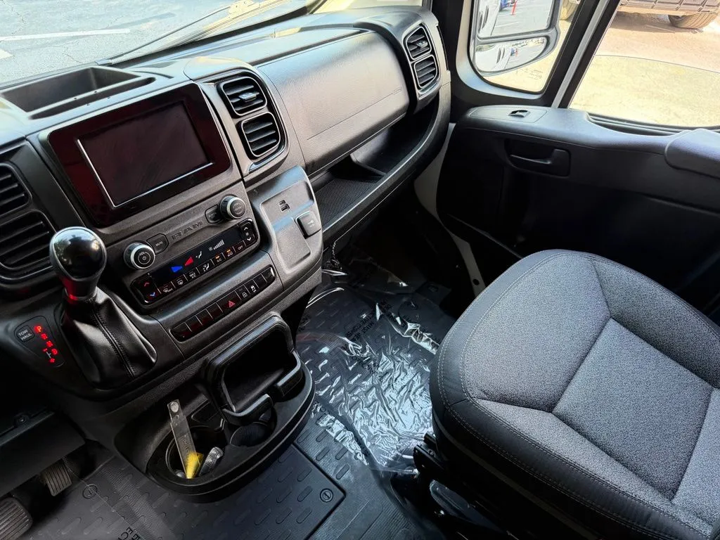 Ram ProMaster 1500 photo 42