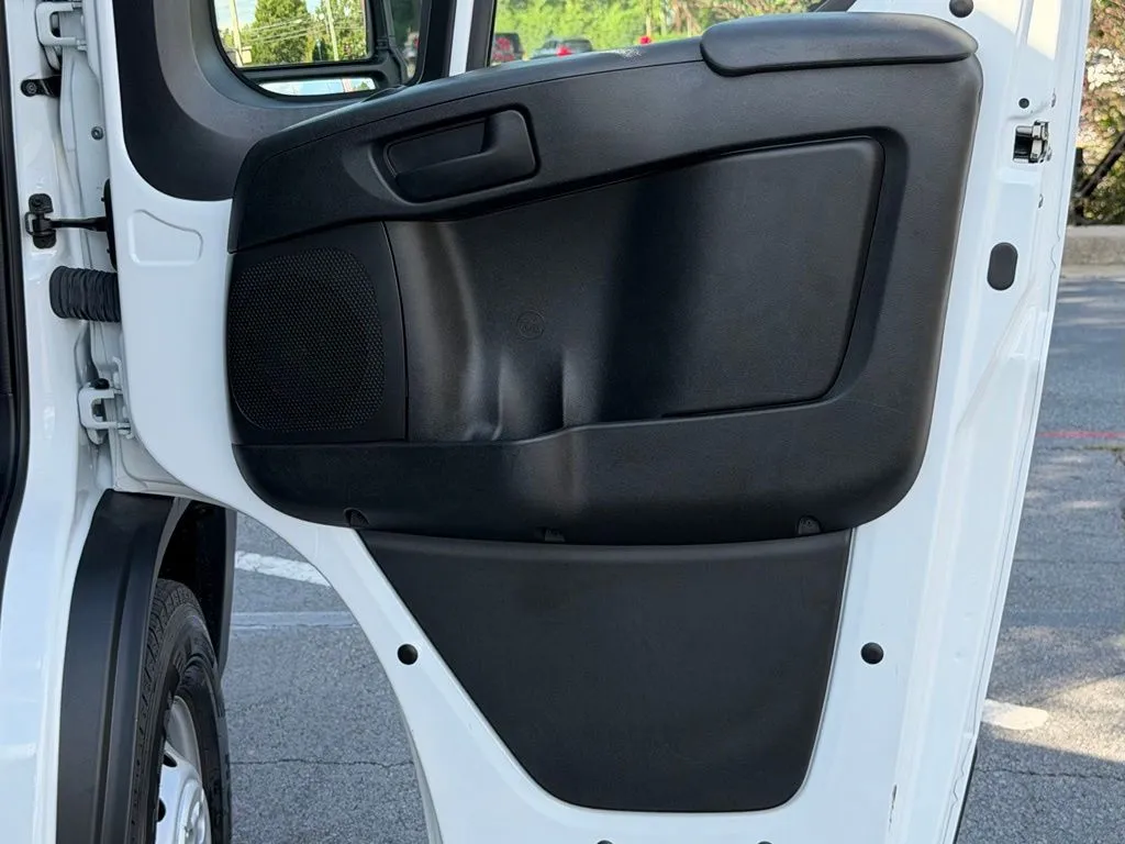 Ram ProMaster 1500 photo 35
