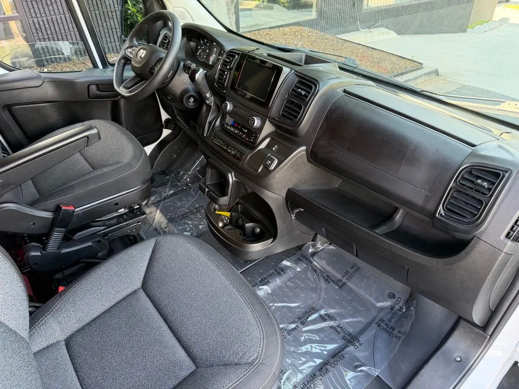 Ram ProMaster 1500 photo 32