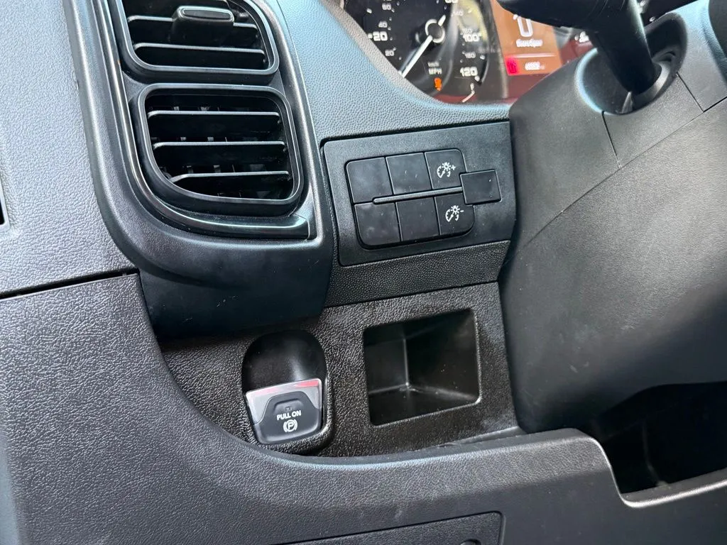 Ram ProMaster 1500 photo 29