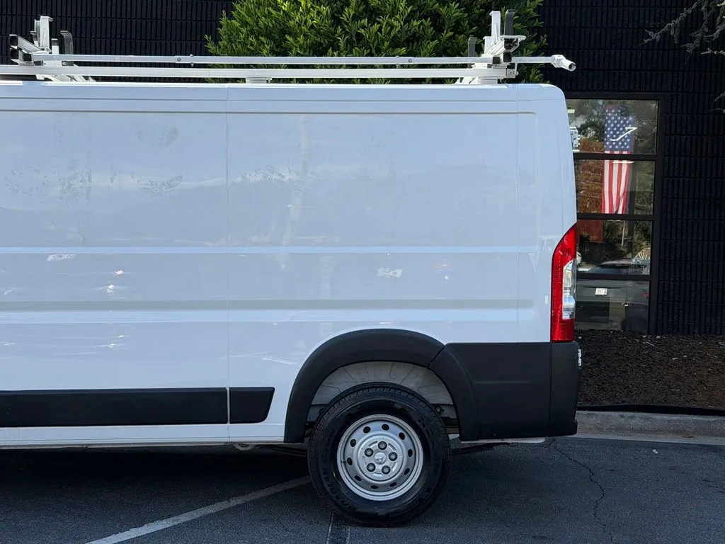 Ram ProMaster 1500 photo 11