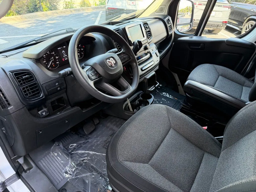 Ram ProMaster 1500 photo 26