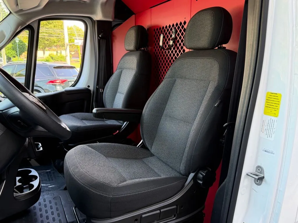 Ram ProMaster 1500 photo 28