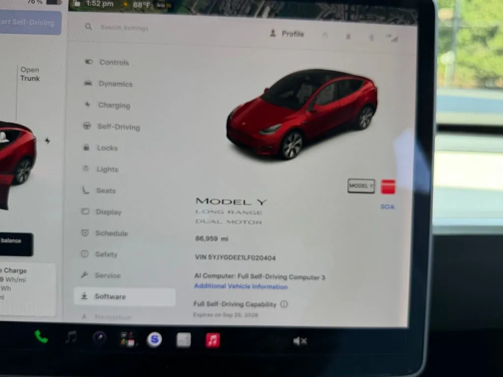 Tesla Model Y photo 57