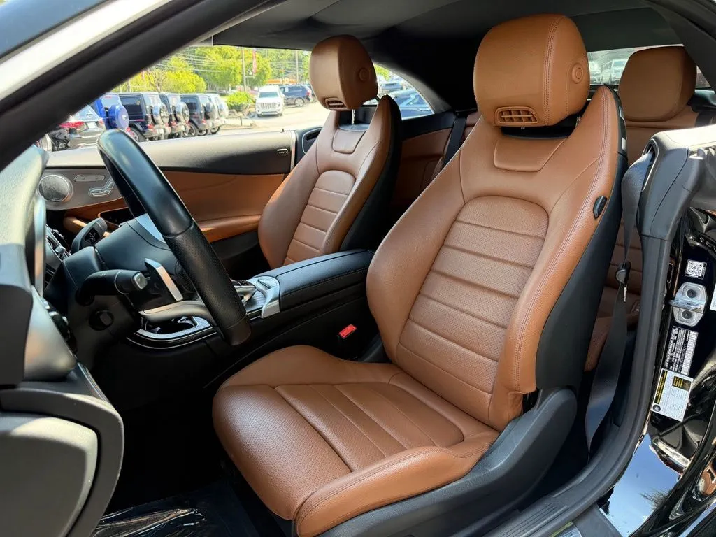 Mercedes-Benz C-Class photo 26