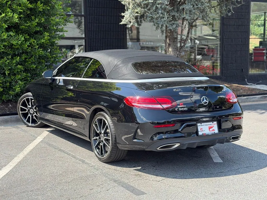 Mercedes-Benz C-Class photo 19