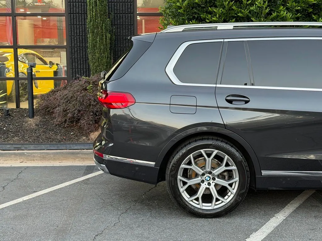 BMW X7 photo 20