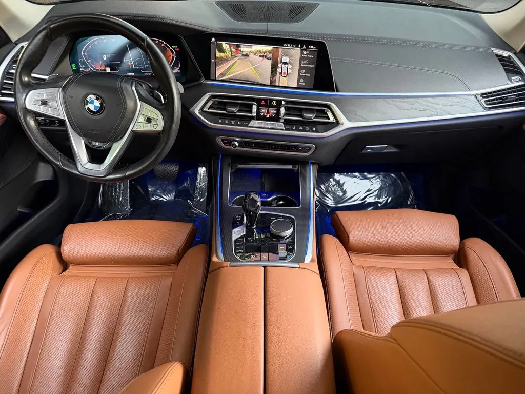 BMW X7 photo 42