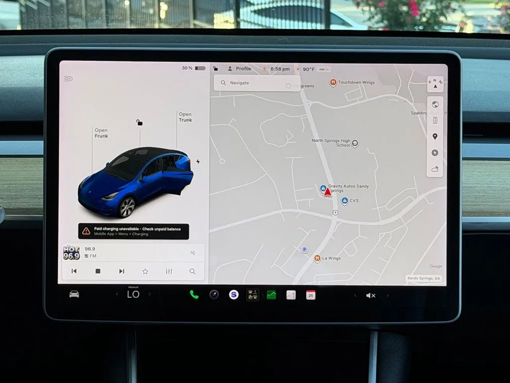 Tesla Model Y photo 46
