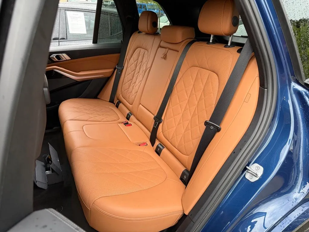 BMW X5 photo 32