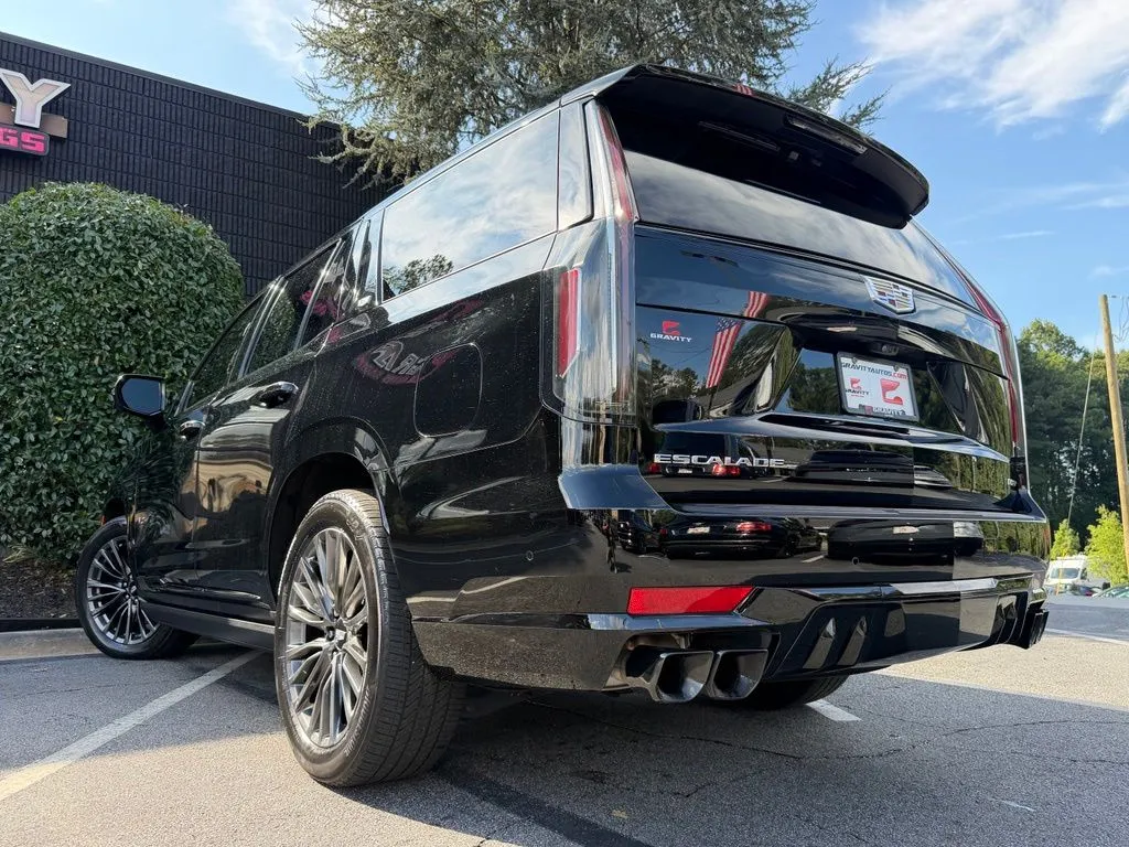 Cadillac Escalade photo 18