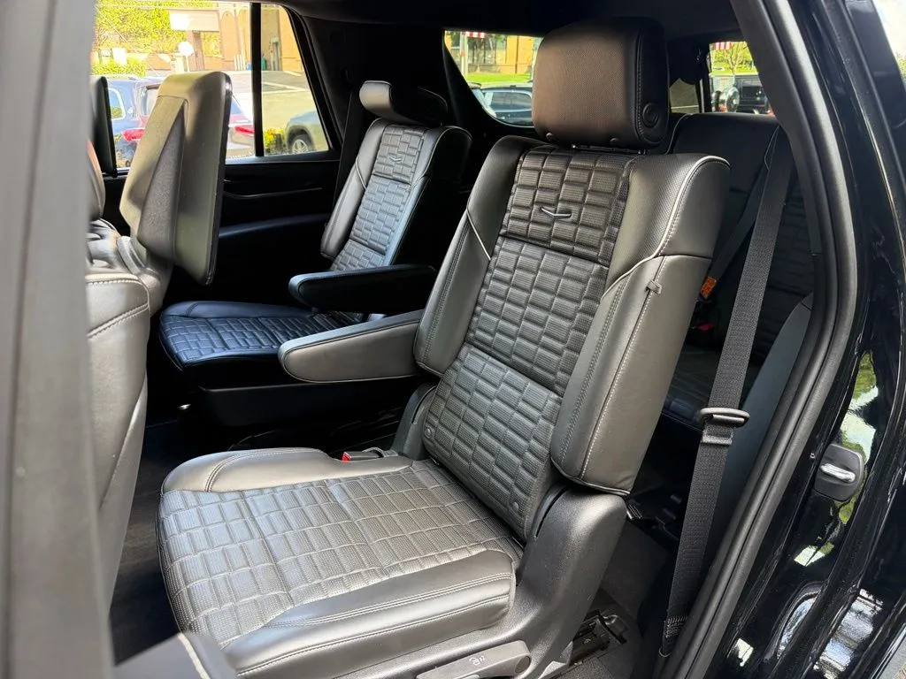Cadillac Escalade photo 30
