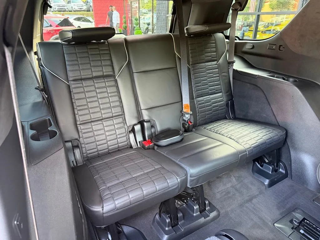 Cadillac Escalade photo 40