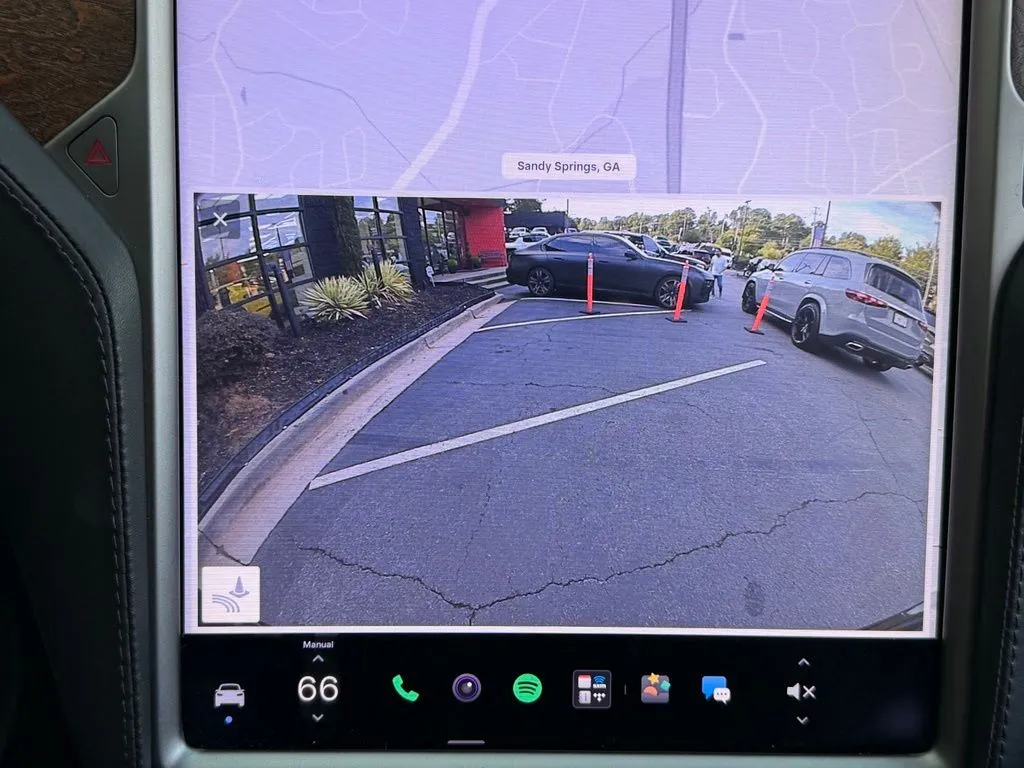 Tesla Model X photo 54