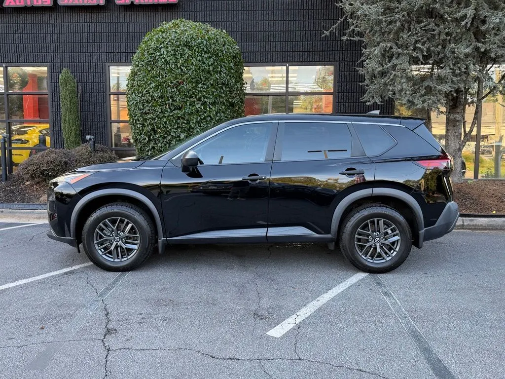 Nissan Rogue photo 9