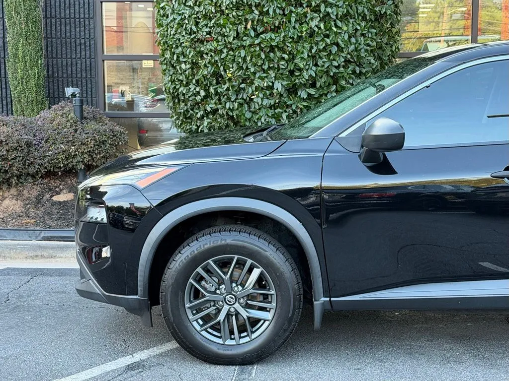 Nissan Rogue photo 10