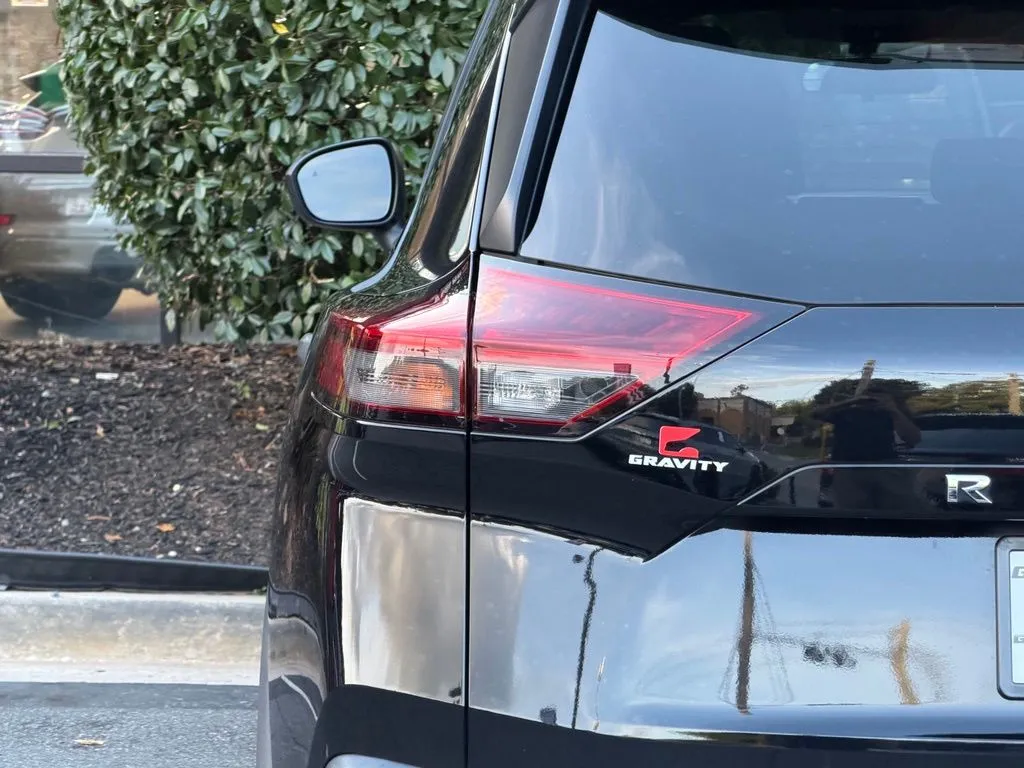 Nissan Rogue photo 15