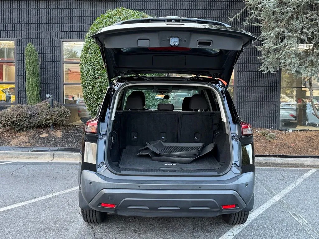 Nissan Rogue photo 17