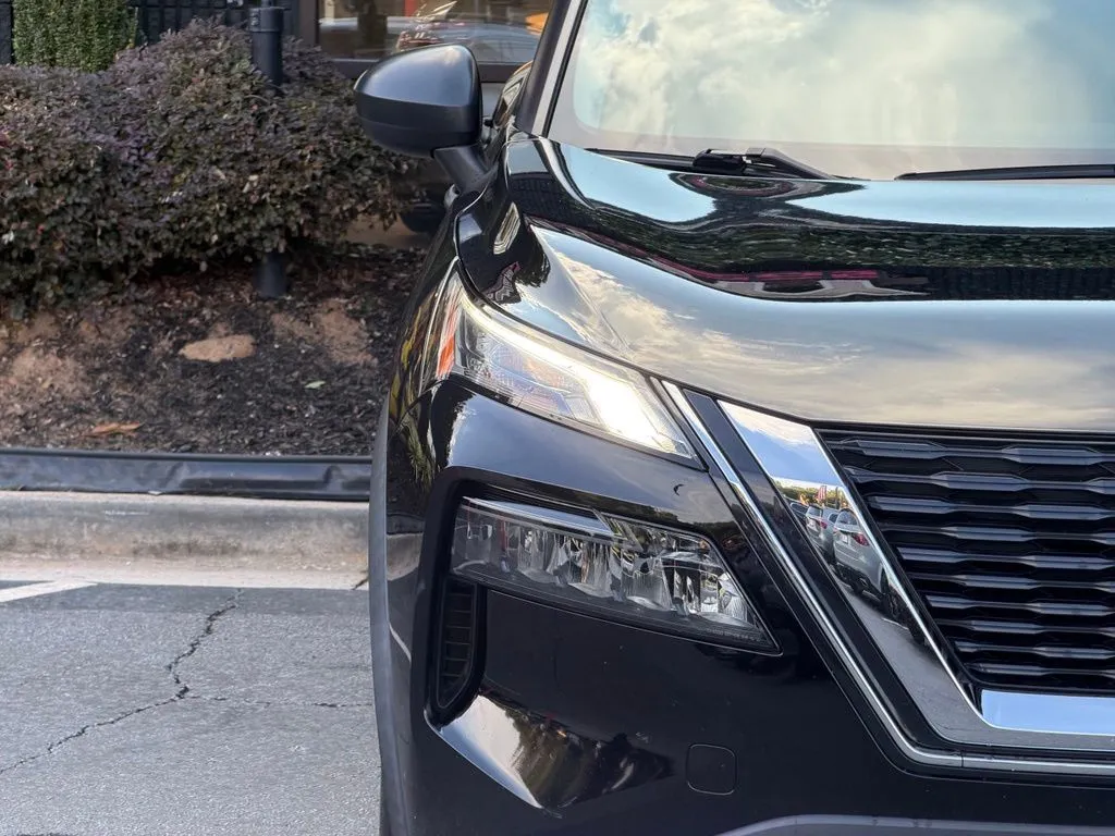 Nissan Rogue photo 4